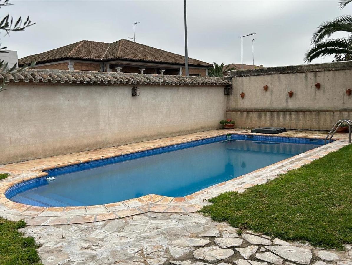 La Flor Del Granado Villa Torrijos Exterior foto