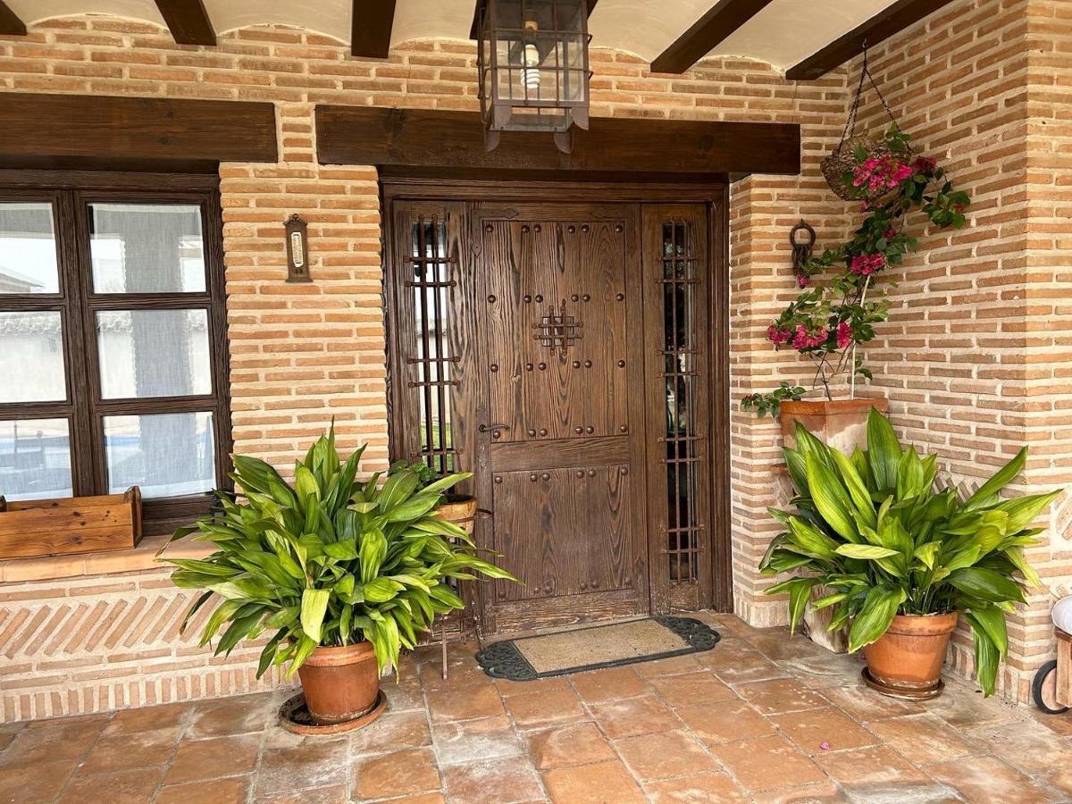 La Flor Del Granado Villa Torrijos Exterior foto